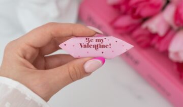 Jaki wybrać prezent na Walentynki dla bliskiej osoby? Kilka ciekawych propozycji